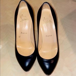 Christian Louboutin Simple leather heels size 35